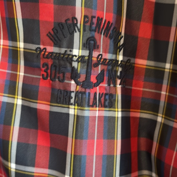 Beautiful plaid windbreaker is perfect! - Picture 2 of 4